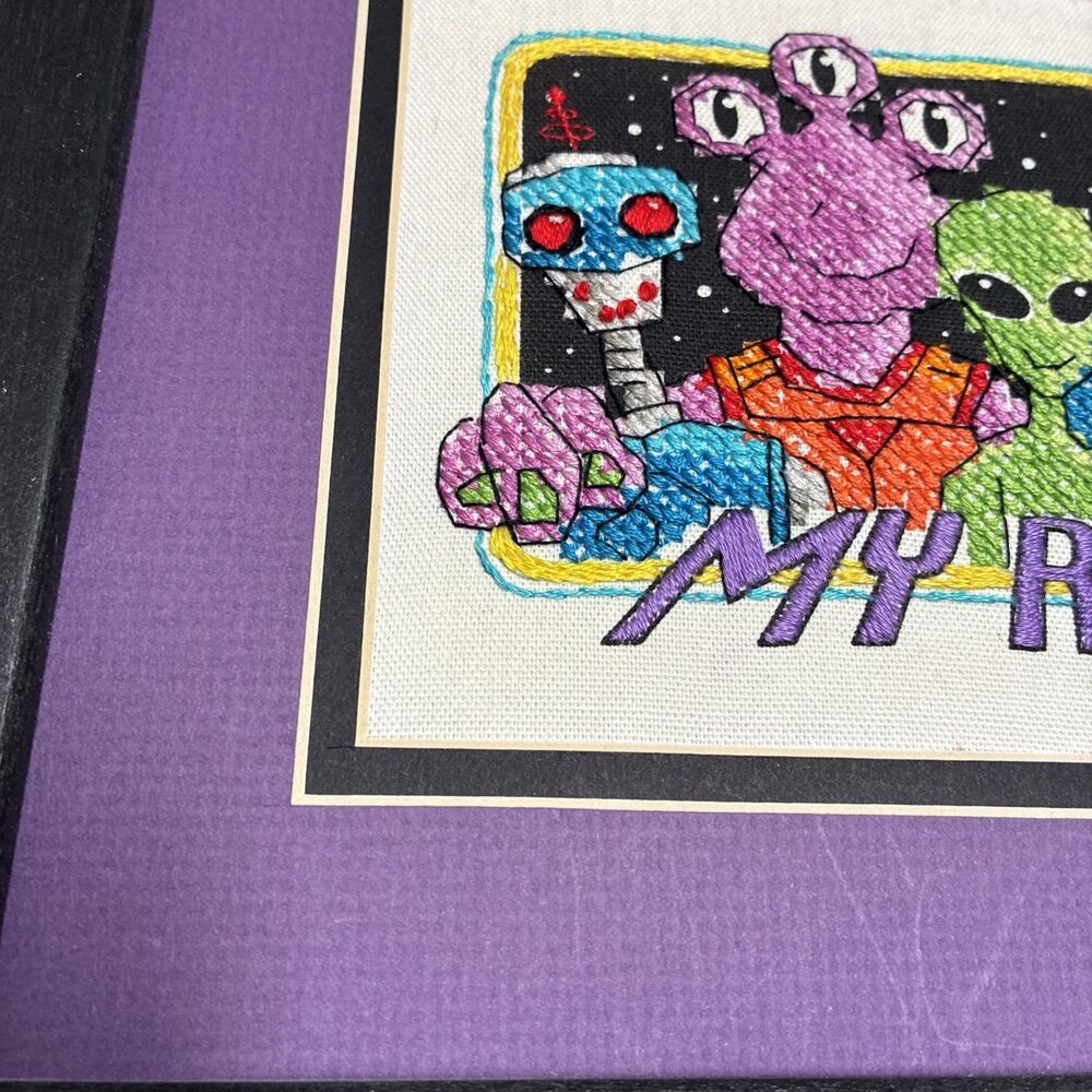 Completed Cross Stitch Framed Kids My Room Sign With Aliens And Space Boy Themed - Picture 2 of 5